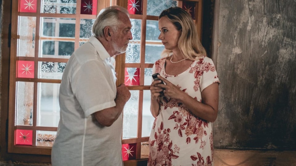 Jaromír Hanzlík a Alena Antalová prožijí románek během Léta s gentlemanem.